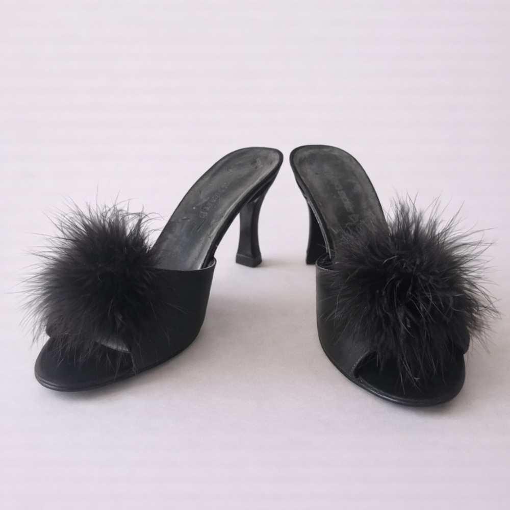 Vintage Victoria’s Secret Boudoir Feather Pom Pom Puff Slide Heels